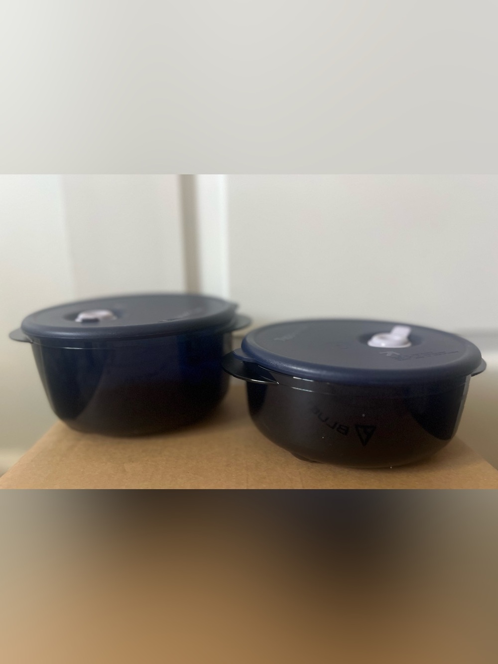 Tupperware Vent N Serve Containers with Lids Navy Blue
